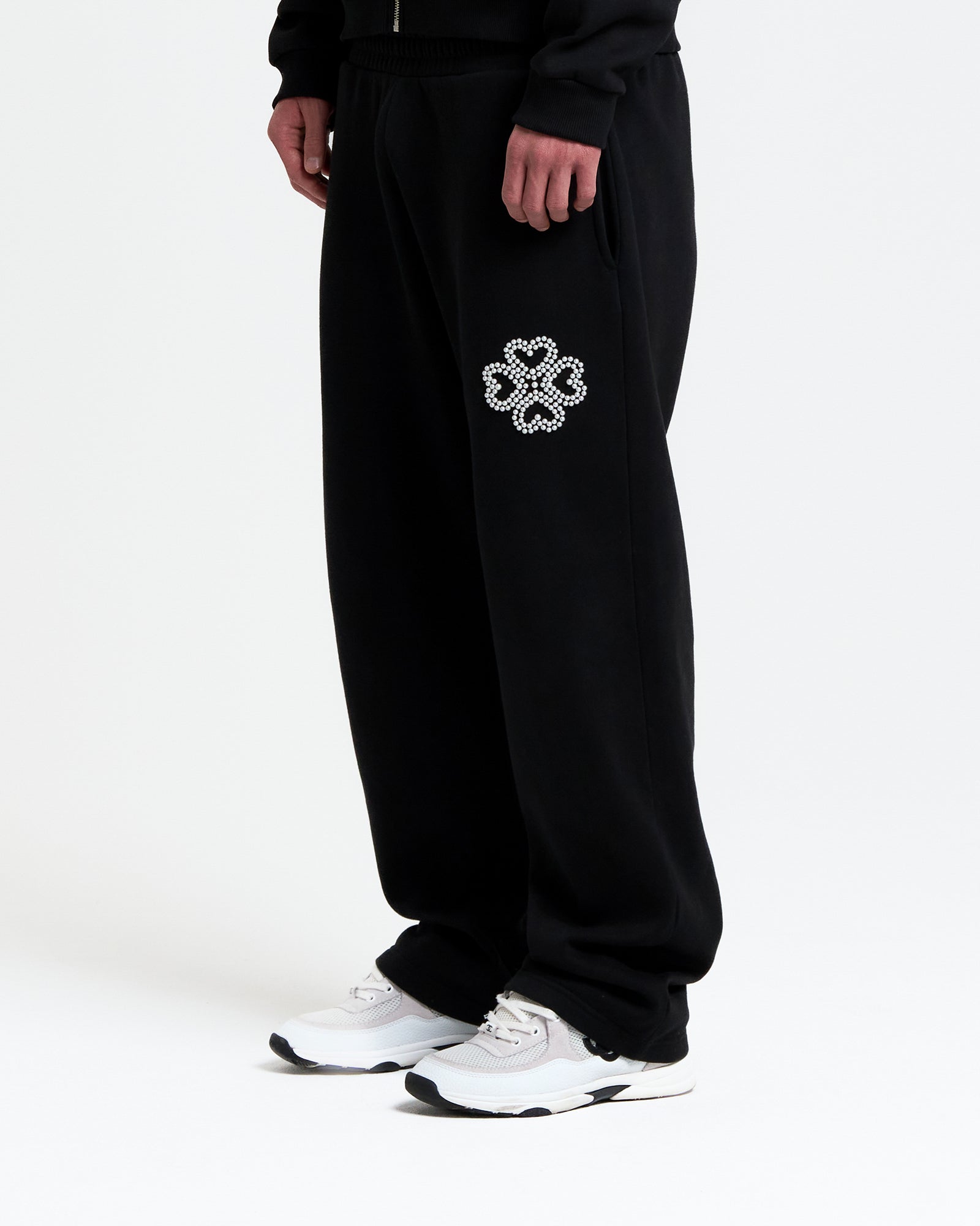 Pearl Jogger Black
