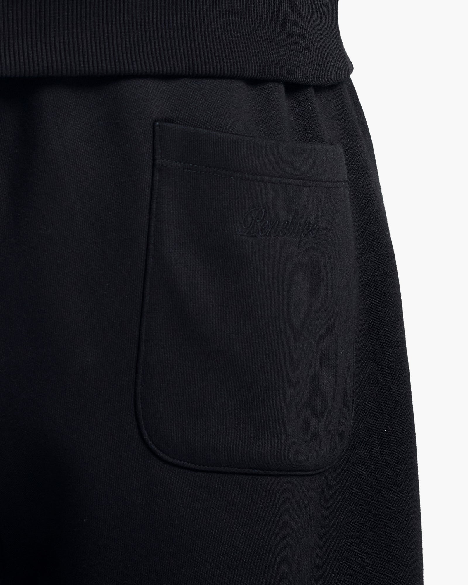 Pearl Jogger Black